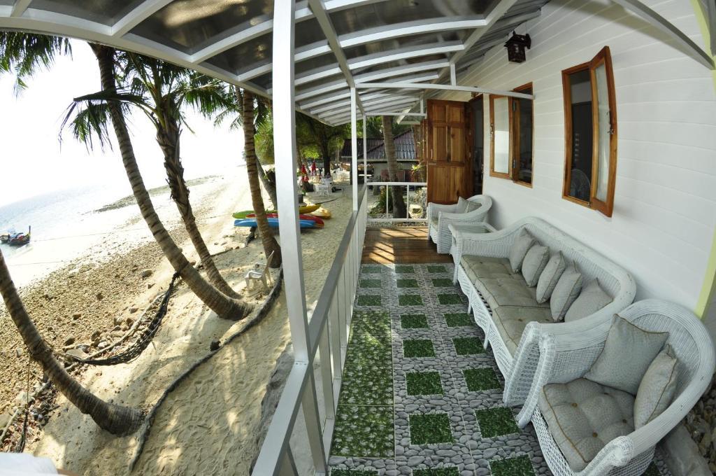 Tohko Beach Resort Пхипхи Экстерьер фото