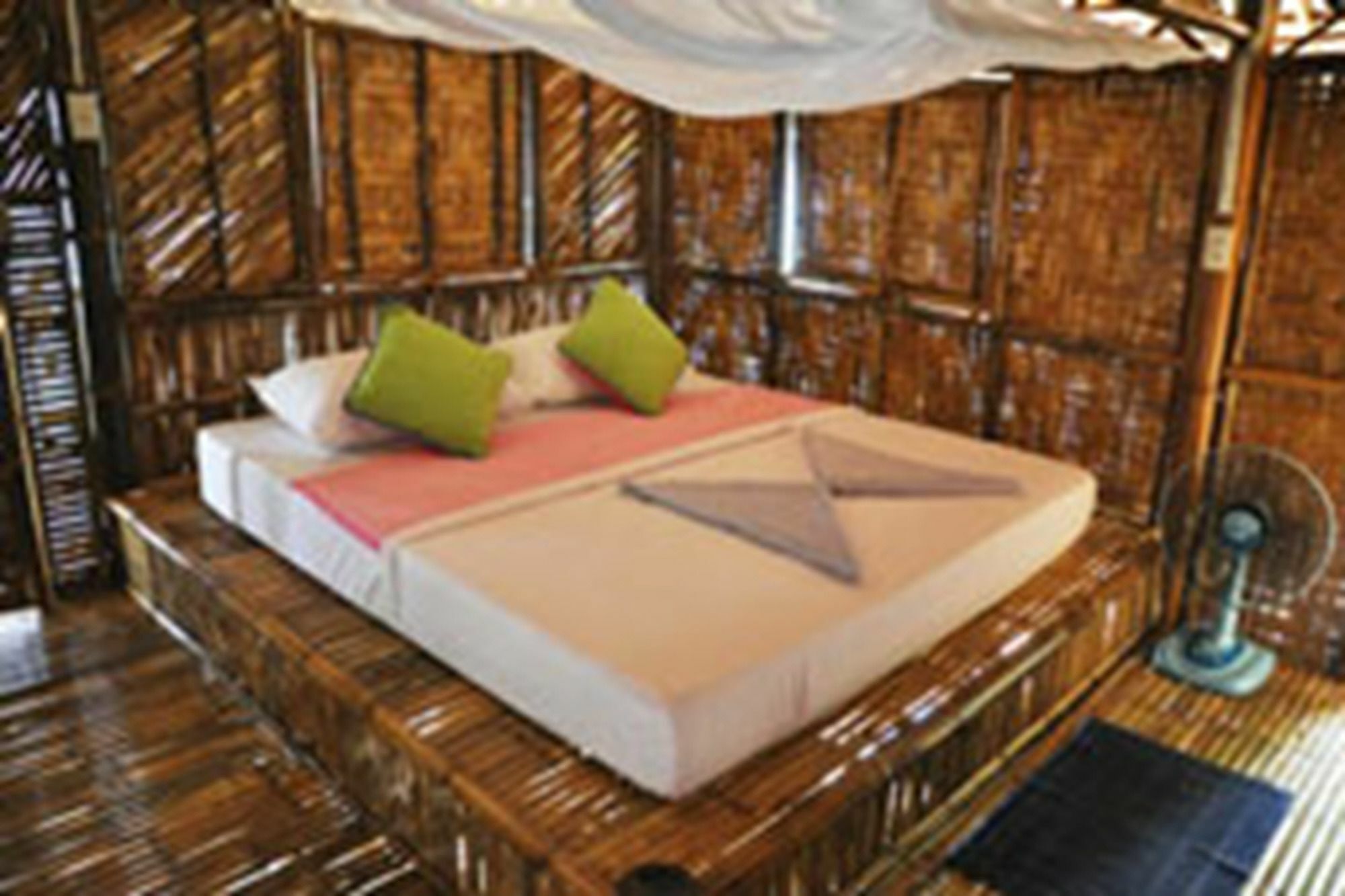 Tohko Beach Resort Пхипхи Экстерьер фото