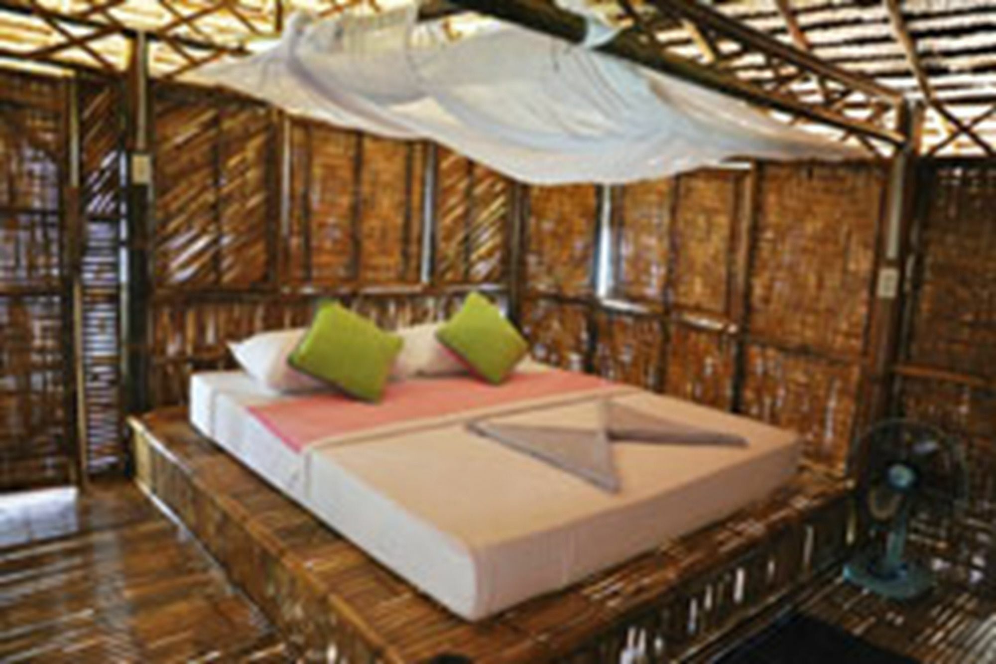 Tohko Beach Resort Пхипхи Экстерьер фото